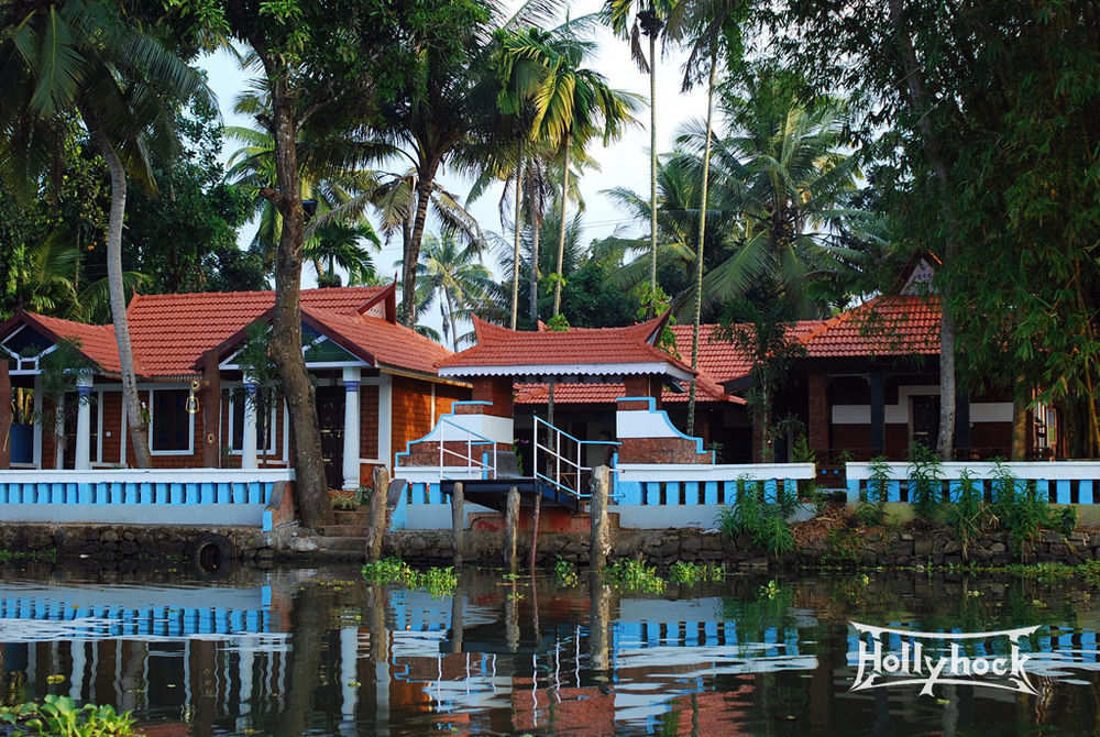 Bed and Breakfast Holly Hock Munnar Exterior foto