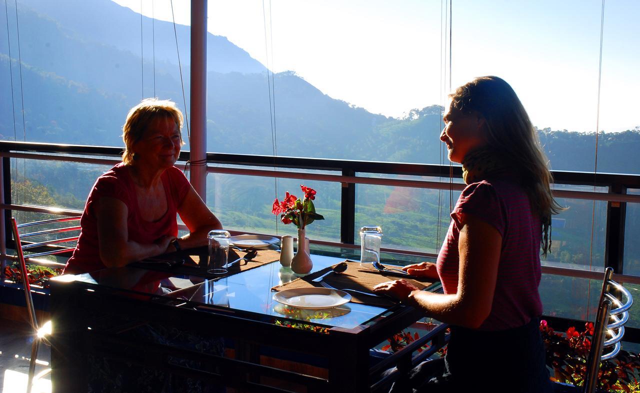 Bed and Breakfast Holly Hock Munnar Exterior foto